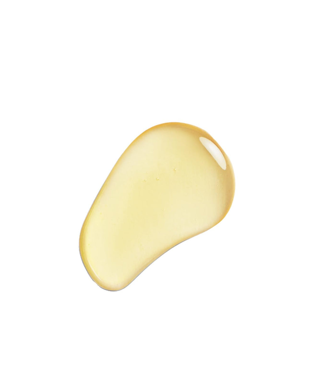 DHC Deep Cleansing Oil, textura aceitosa rica que disuelve maquillaje.
