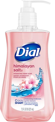 Dial jabon liquido para manos en uso, higiene diaria suave para la piel.