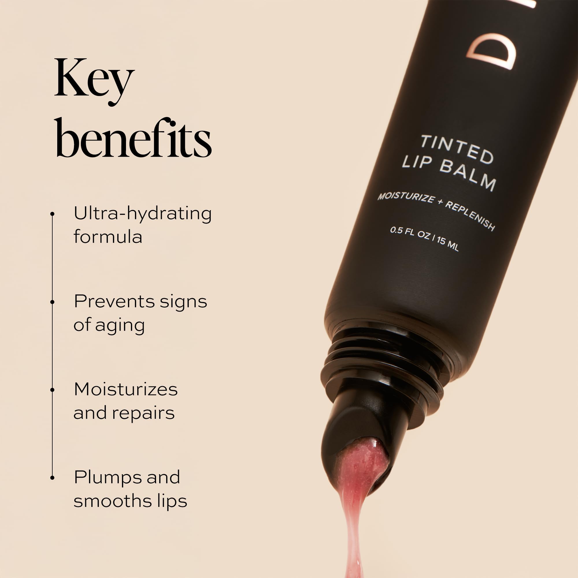DIME Beauty Desert Rose Tint aplicado en labios, color suave con brillo.