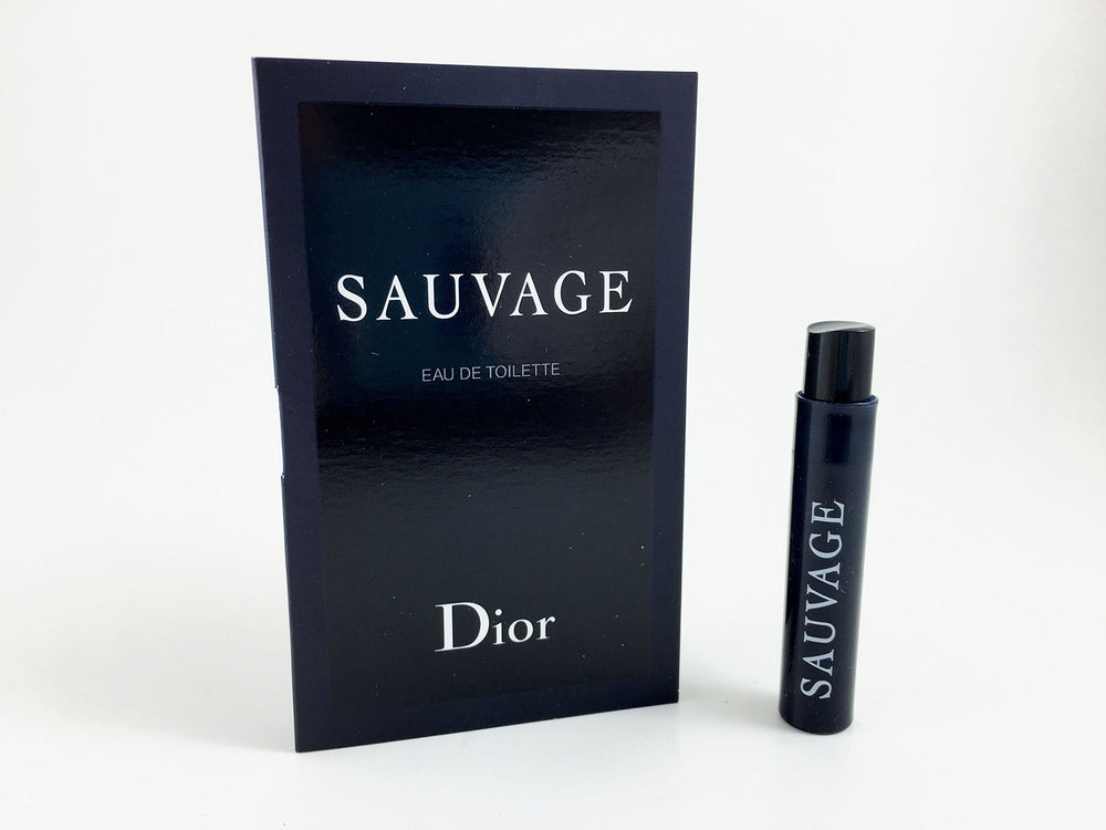 Dior Sauvage frasco rociado para uso diario y aroma duradero.