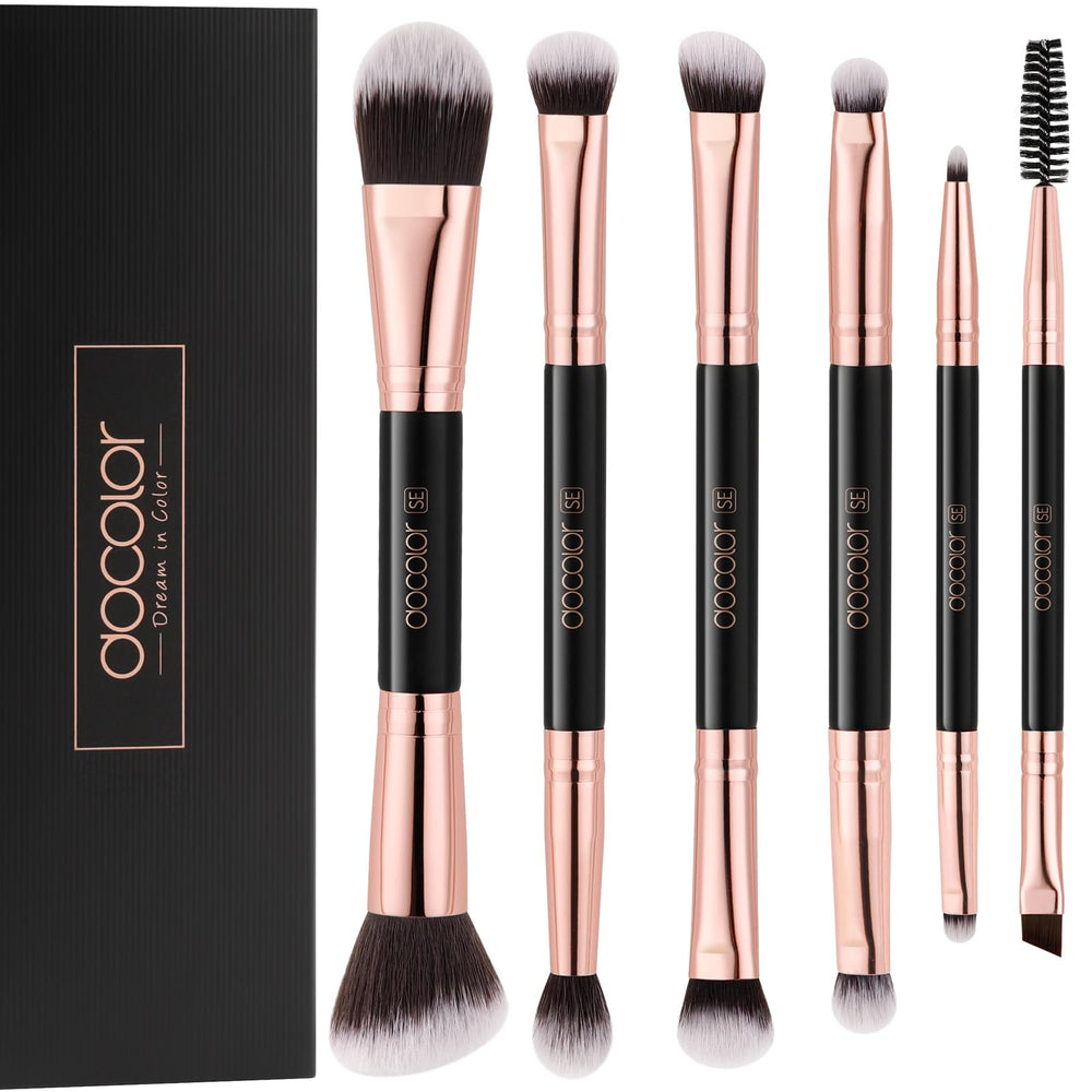 Brochas dobles de Docolor para sombras de ojos, ofrecen mezcla suave y acabado pulido.