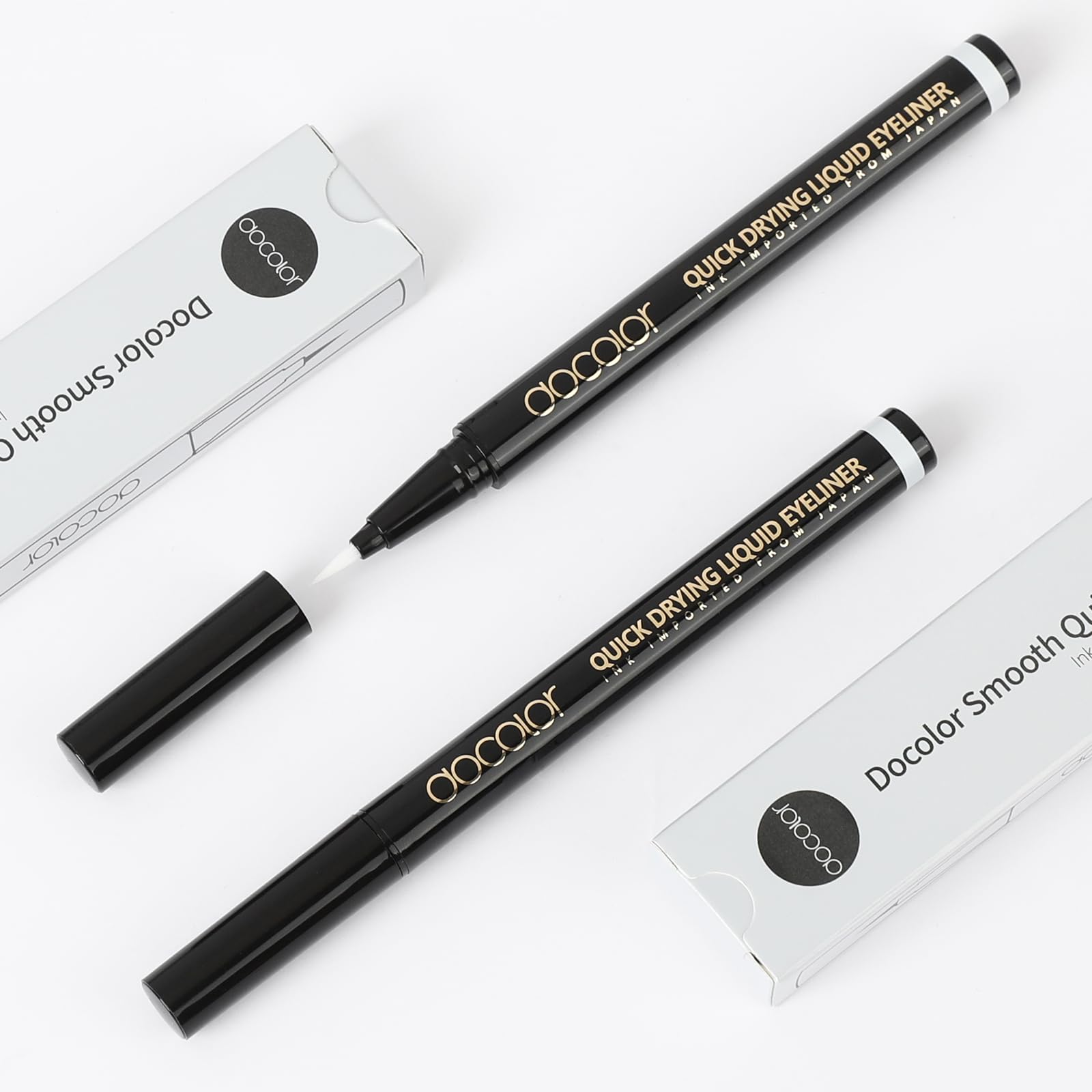 Docolor delineador blanco ideal para delinear ojos claros.