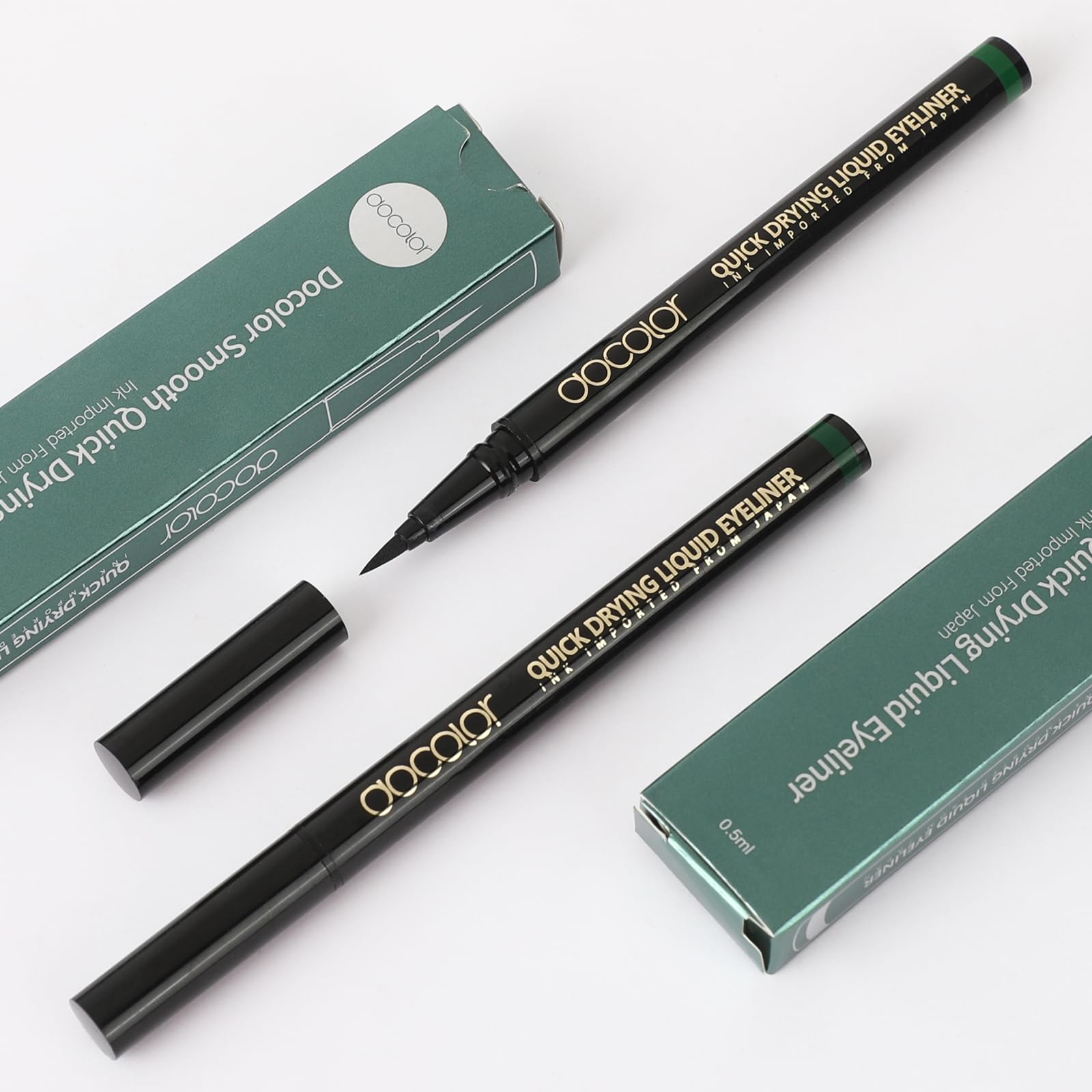 docolor delineador líquido tono verde para look vibrante