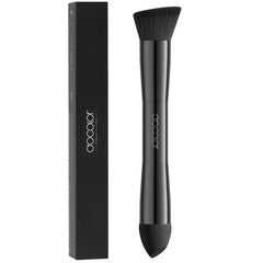 Pincel docolor para línea de cabello con dos puntas, facilita la aplicación precisa.