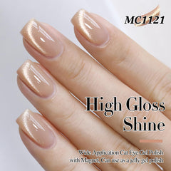 Double Rhythm Cat Eye Gel milky nude, textura sedosa para cobertura uniforme.