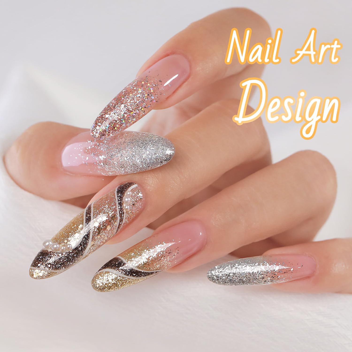 Arte de uñas con destellos glitter de Double Rhythm para celebraciones.