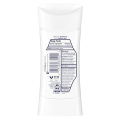 Dove Advanced Care Sheer Fresh: aplicación en axilas para protección diaria.