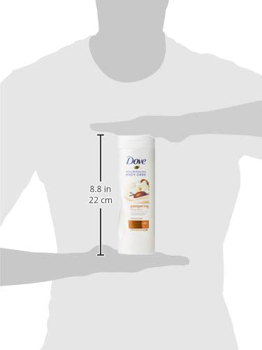 Dove loción corporal indulgente, piel suave tras la ducha.