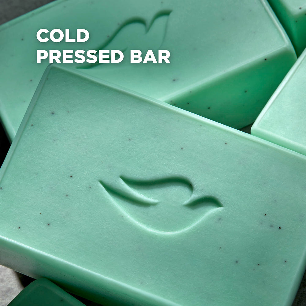 Fragancia cítrica de lima del Dove Men+Care bar para despertar los sentidos.