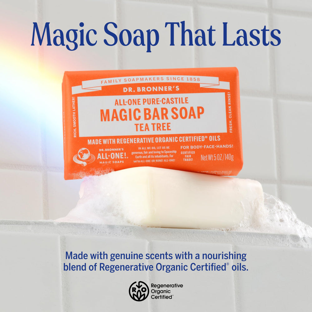 Dr. Bronner's barra crema con espuma abundante para piel limpia.