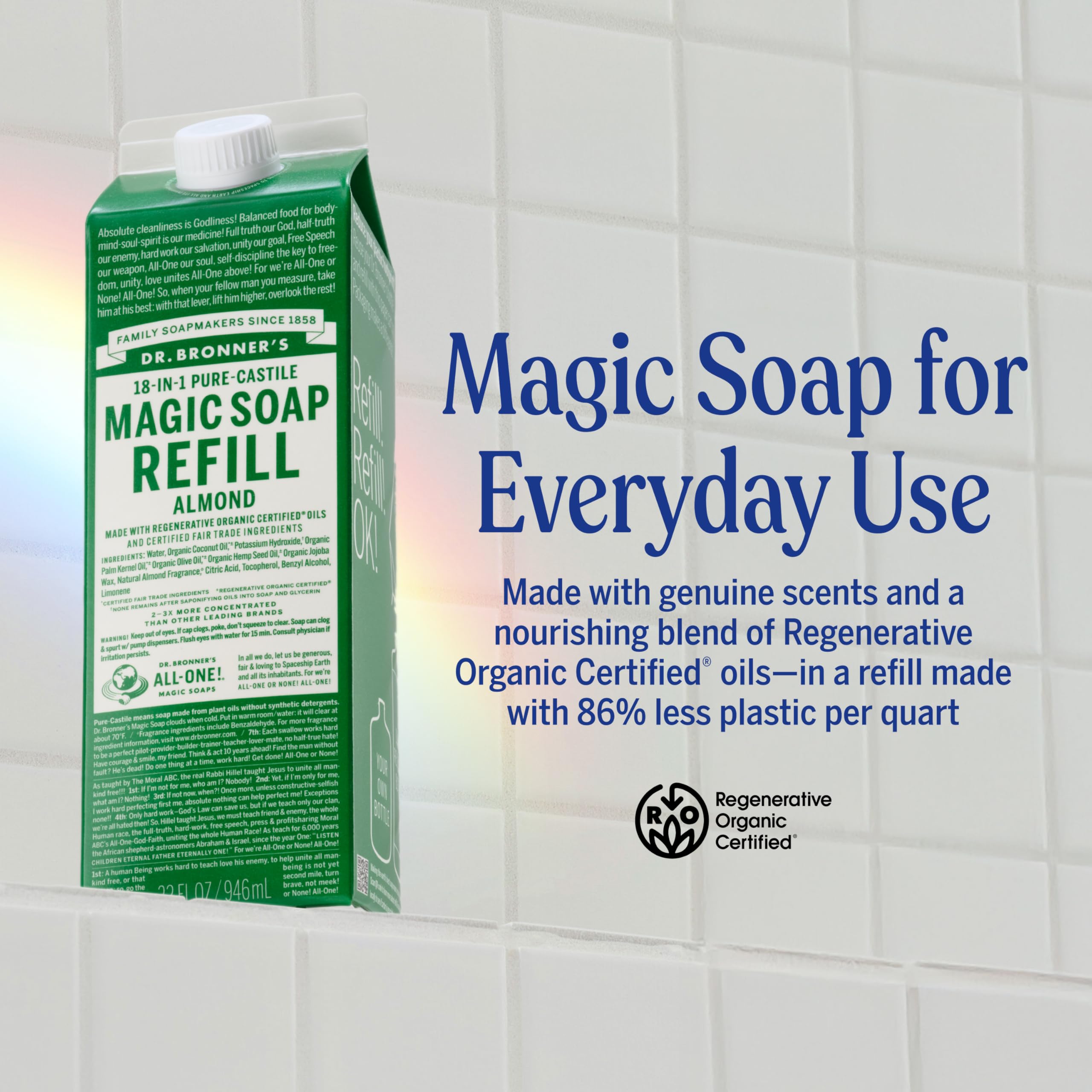 Mousse riche du savon amande Dr. Bronner’s pour une peau douce et propre