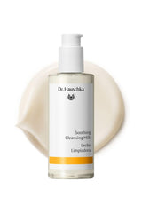 Dr. Hauschka Soothing Cleansing Milk, desmaquillado suave que elimina maquillaje ligero al final del día.