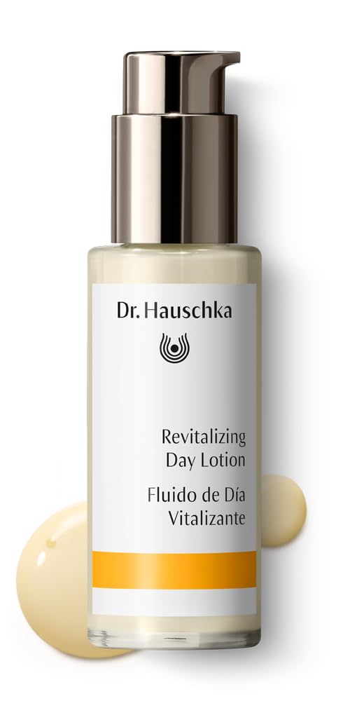 Dr. Hauschka Loción Revitalizante Diurna, textura sedosa para una aplicación suave.