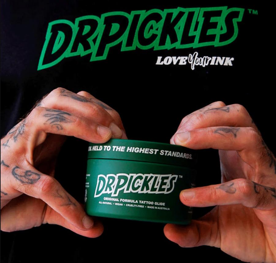 Dr Pickles Original Formula sin vaselina, seguro para piel sensible durante el tatuaje.