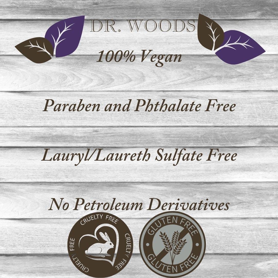 Exfoliation douce avec Dr. Woods Savon Noir pour peau lisse.