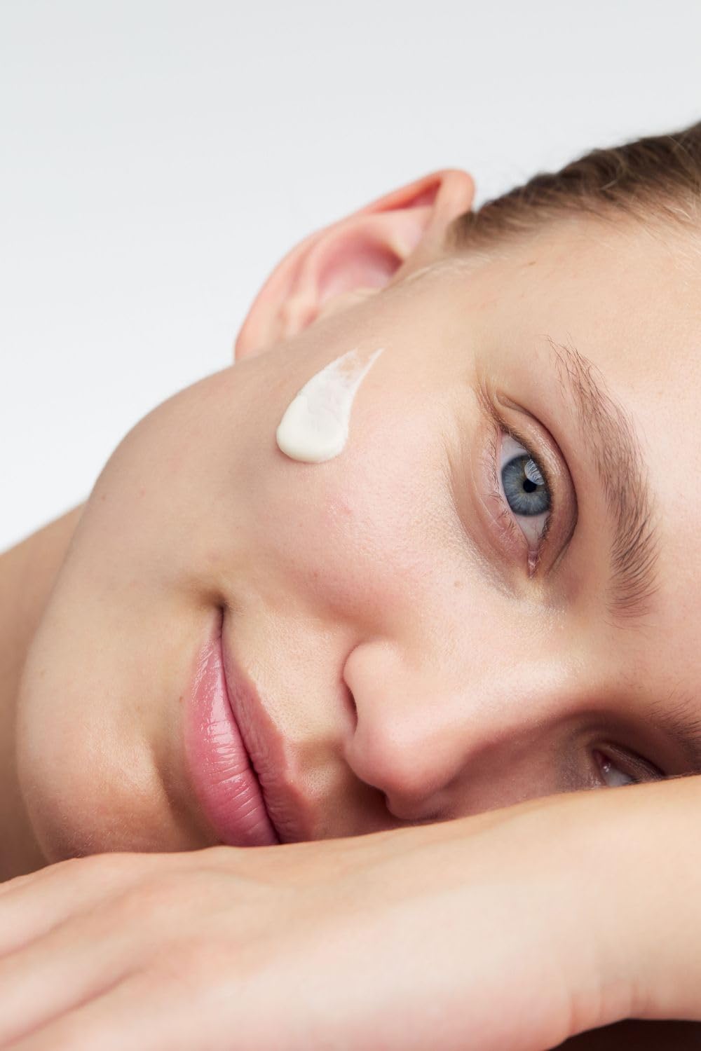 Dr. Hauschka Crema de Día Rosa, crema nutritiva para piel normal y seca