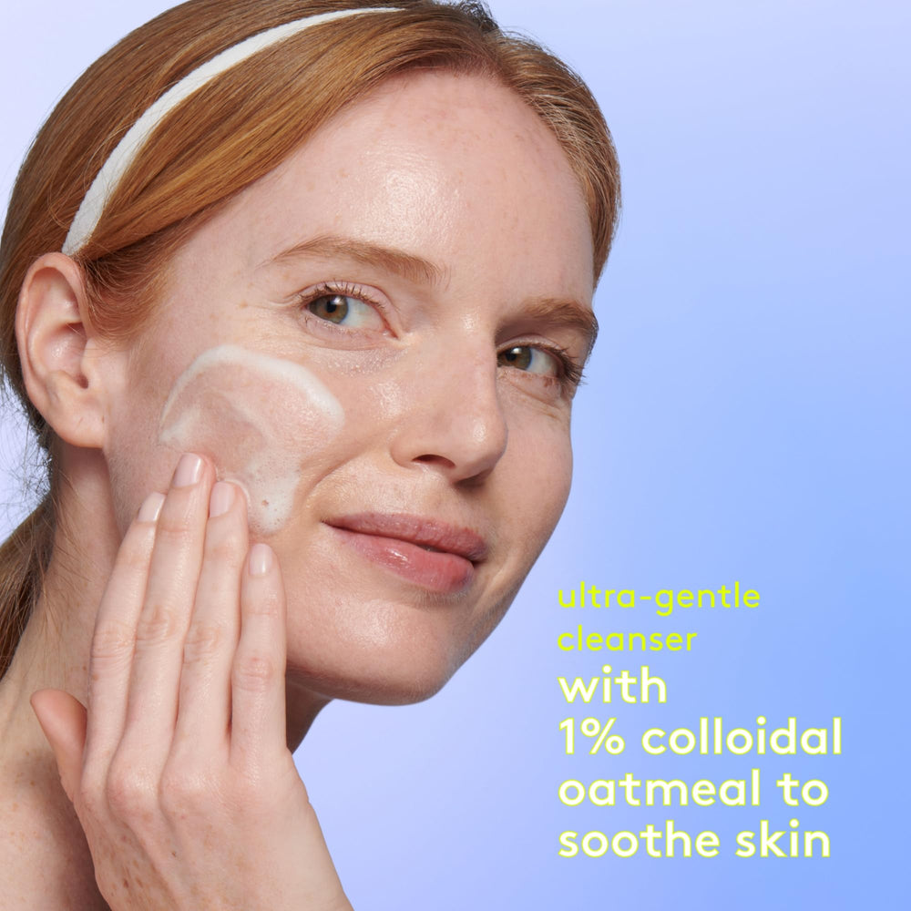 Textura cremosa de Drunk Elephant Mello Marula Cream Cleanser lista para usar.