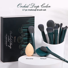 DUcare esponja de maquillaje para un acabado uniforme y suave.