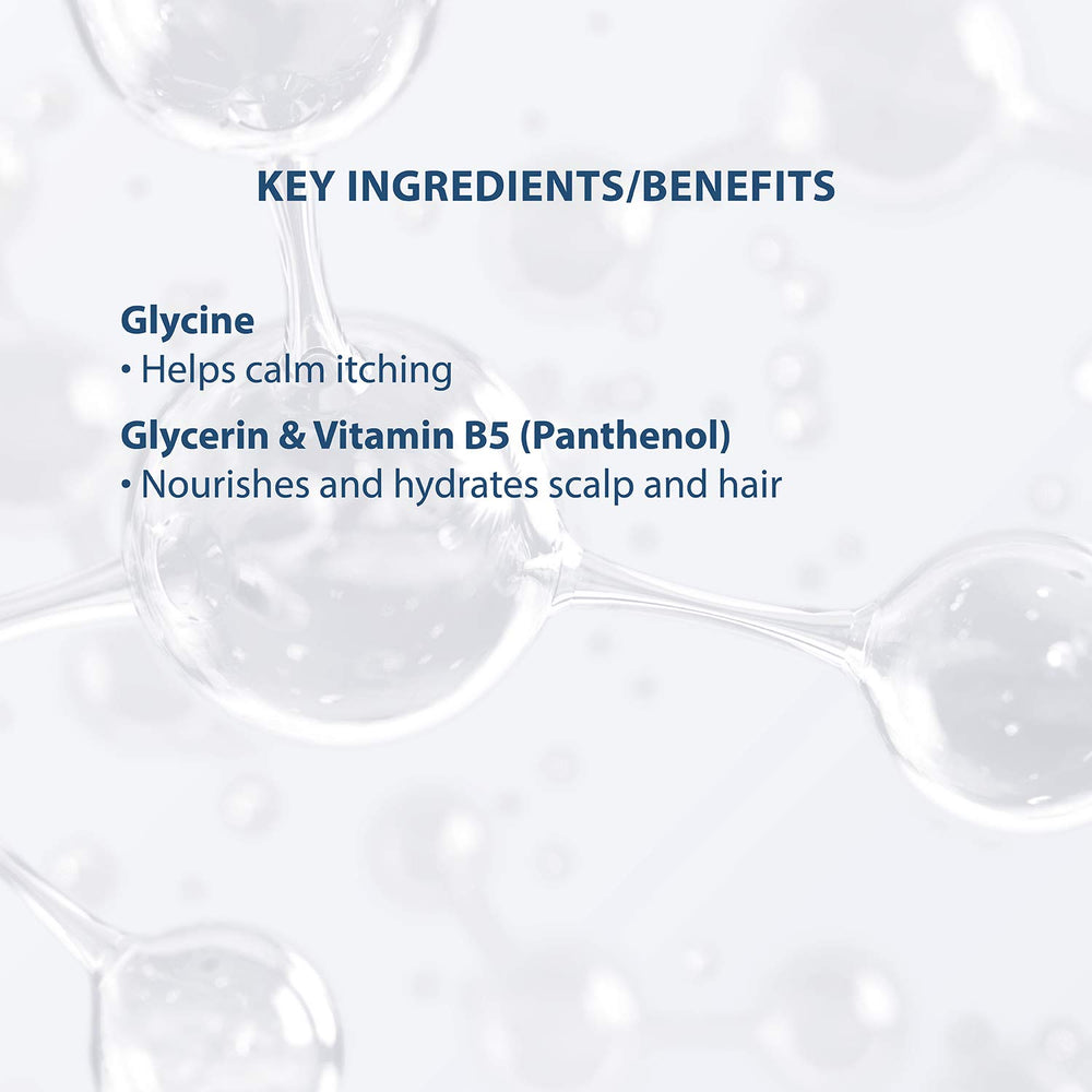 Aplicación suave en la palma con Ducray Elution Rebalancing Shampoo.