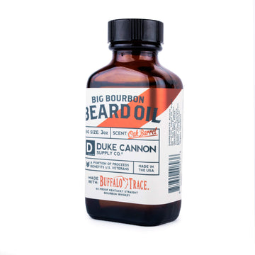 Duke Cannon Barba aroma roble: aroma masculino duradero.