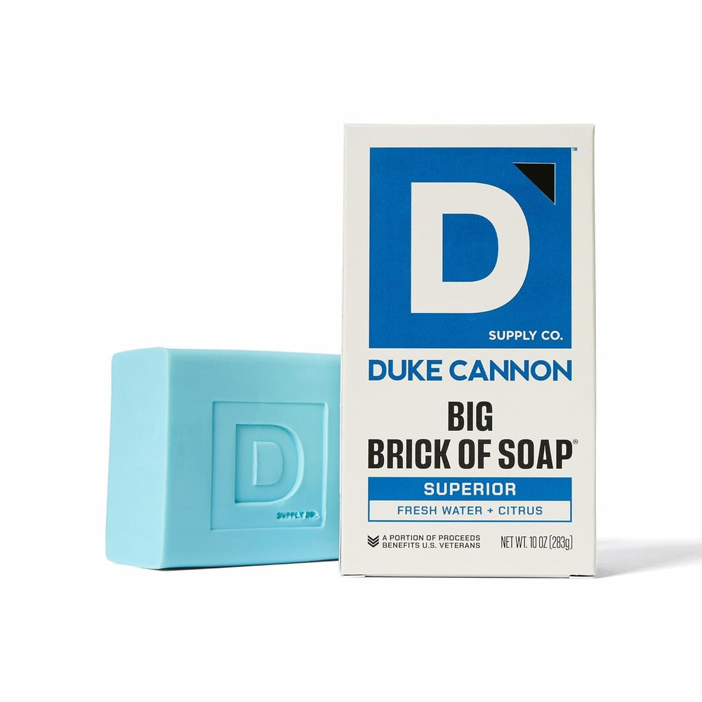 Duke Cannon barra jabón Lago Neroli, aroma limpio para despertar la rutina.