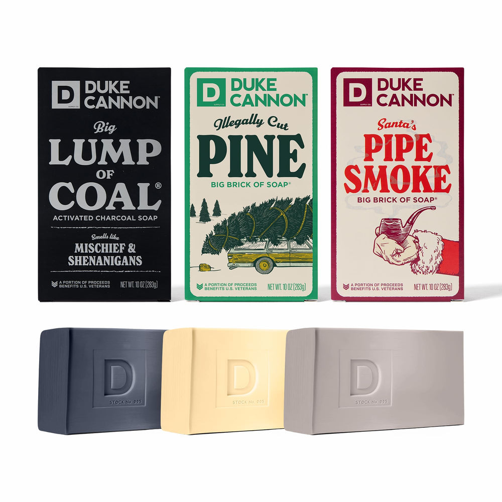 Savon Duke Cannon Big Brick au charbon, bloc solide pour une douche tonifiante.