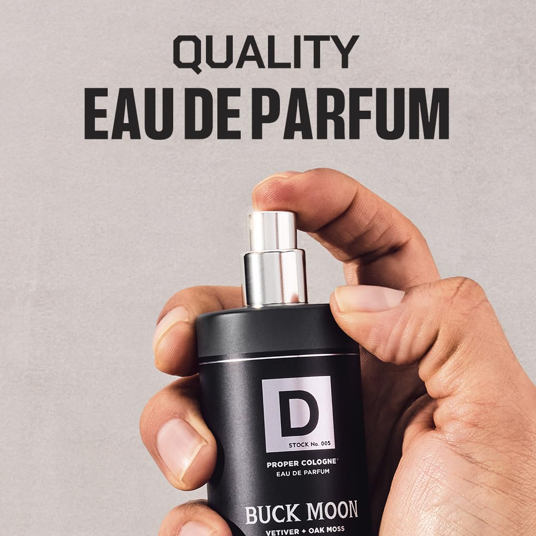 Buck Moon glass bottle reflection conveys a premium feel.