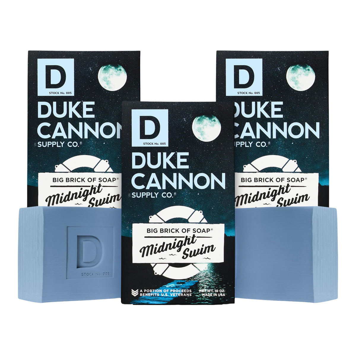 Savon Duke Cannon gros morceau Midnight Swim Eau Fraîche 10oz pour une propreté durable.