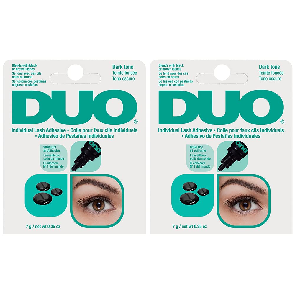 DUO adhesivo oscuro para pestañas, botella 0,25 oz, ofrece adherencia duradera.
