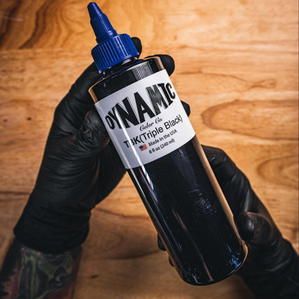 Dynamic Color Co: tinta negra triple para uso profesional en delineado.