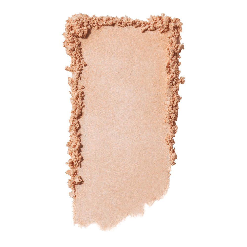 Halo Glow Powder Filter efecto difuminado para poros visibles.