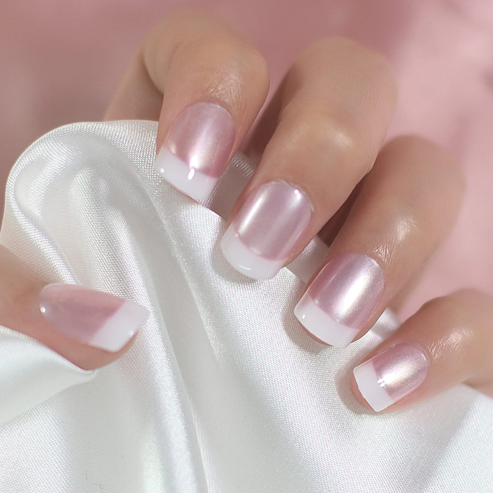 Aplicación casera rápida con kit de uñas EchiQ y lima.
