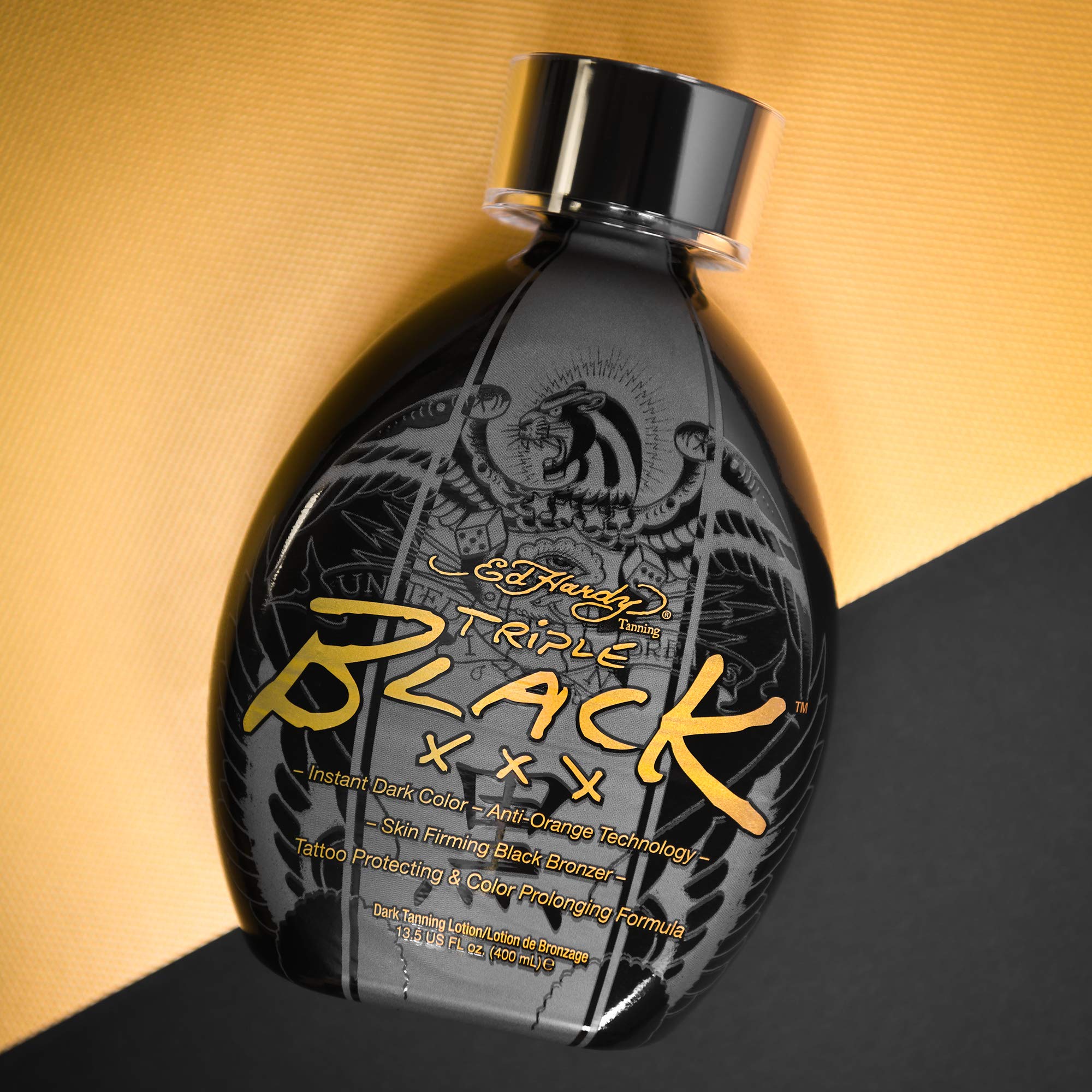 ED HARDY Black XXX loción, aplicación rápida para piel uniforme bronceada.