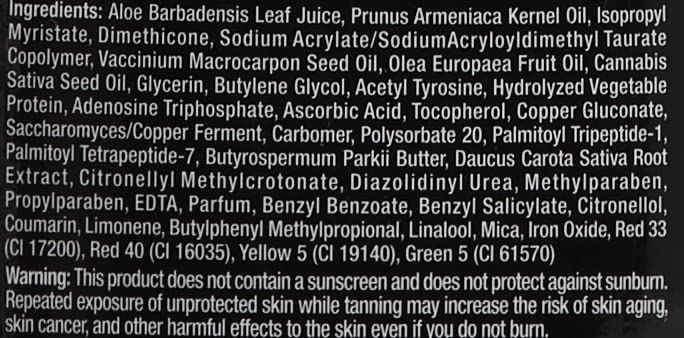 ED HARDY amino-péptidos y vitaminas para el cuidado de la piel durante el bronceado.