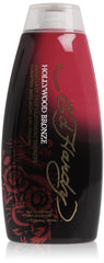 ED HARDY Hollywood Bronceador, frasco y tono bronceado intenso para resplandor dorado.