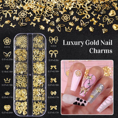 editTime Adornos de uñas con corona y corazones para un estilo elegante