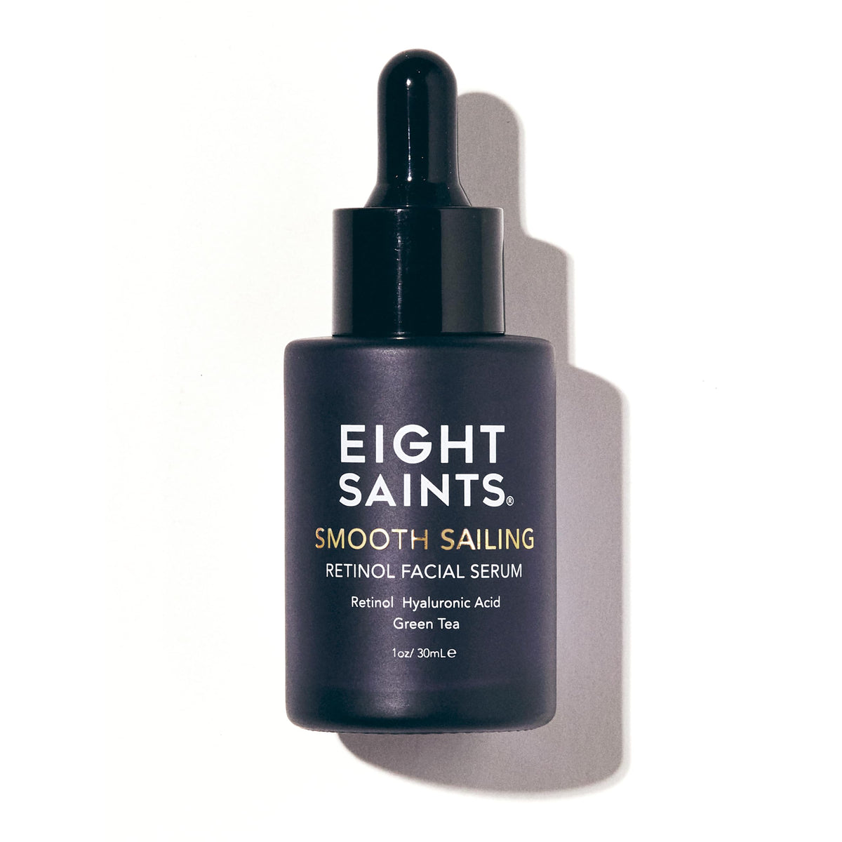 Sérum de retinol Eight Saints, bote vertido, mejora textura y firmeza de la piel.