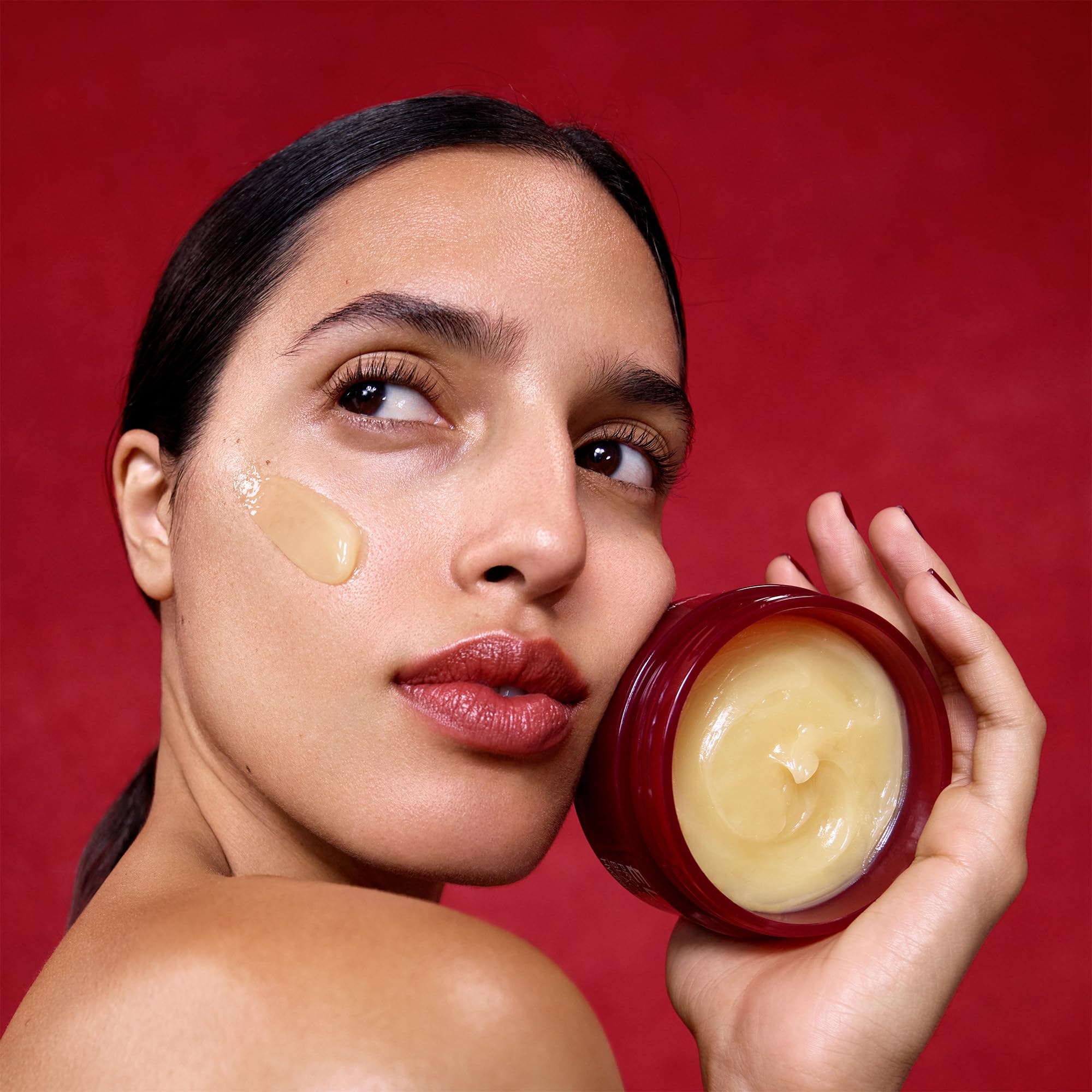 Con Optimega Oil y Padina Pavonica para nutrición suave.