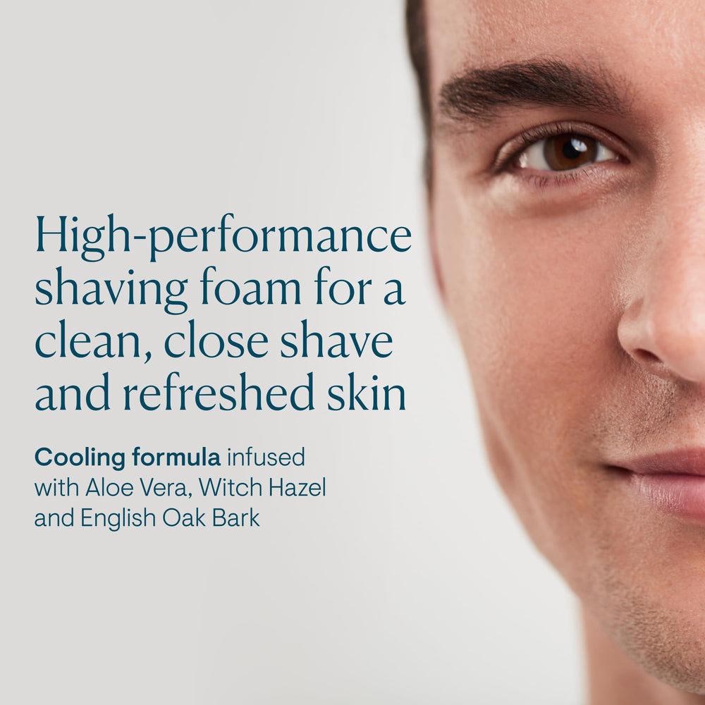 ELEMIS Ice Cool, espuma cremosa para un afeitado suave y preciso.