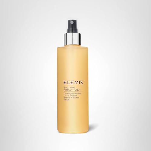 Rutina de cuidado con tónico ELEMIS para refrescar al final del día.