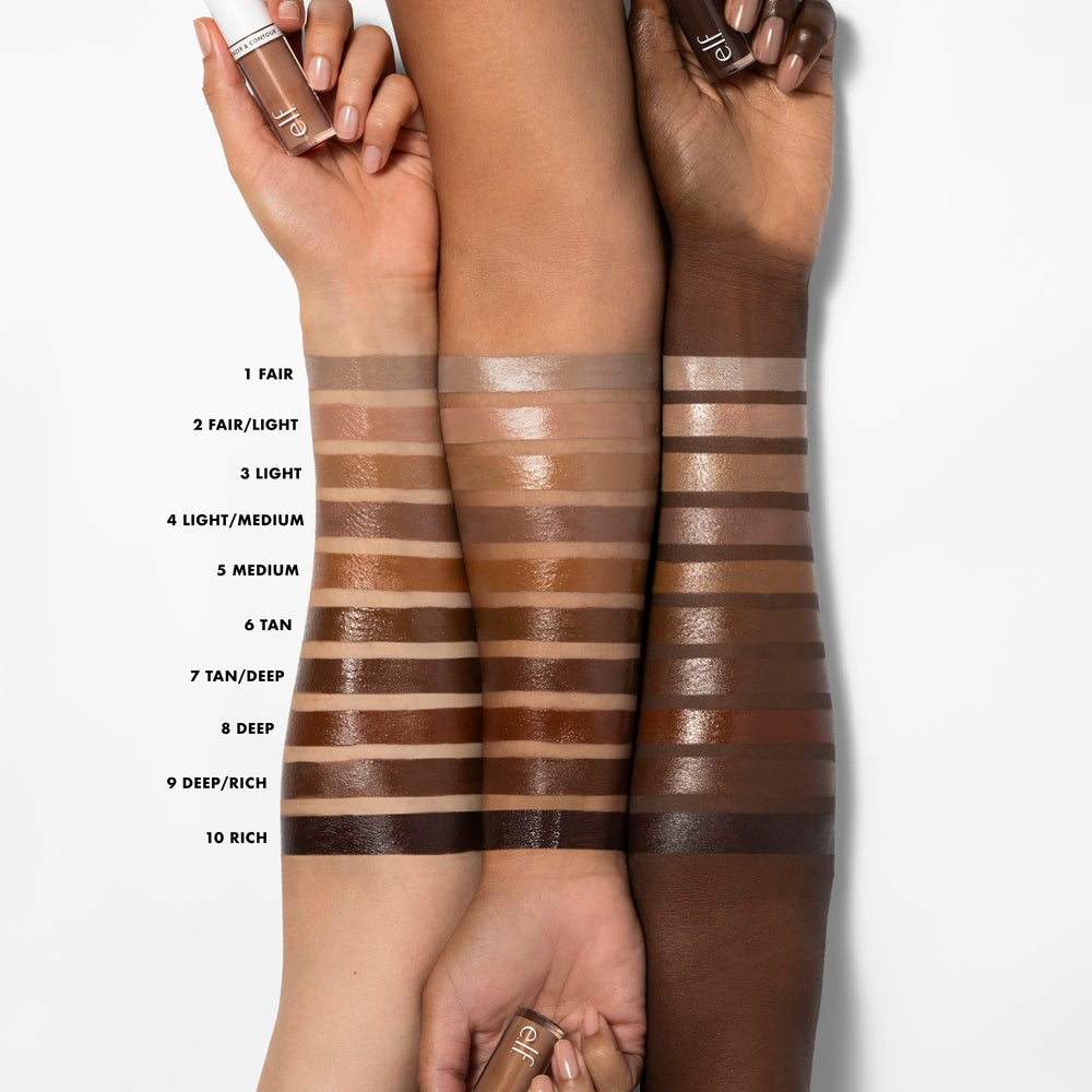 Tono natural disponible en e.l.f. Camo Bronceador líquido para todo tipo de piel.