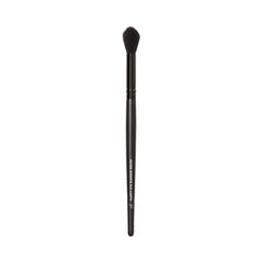 e.l.f. Fluffy Eye Blender para difuminar sombras y lograr acabado suave