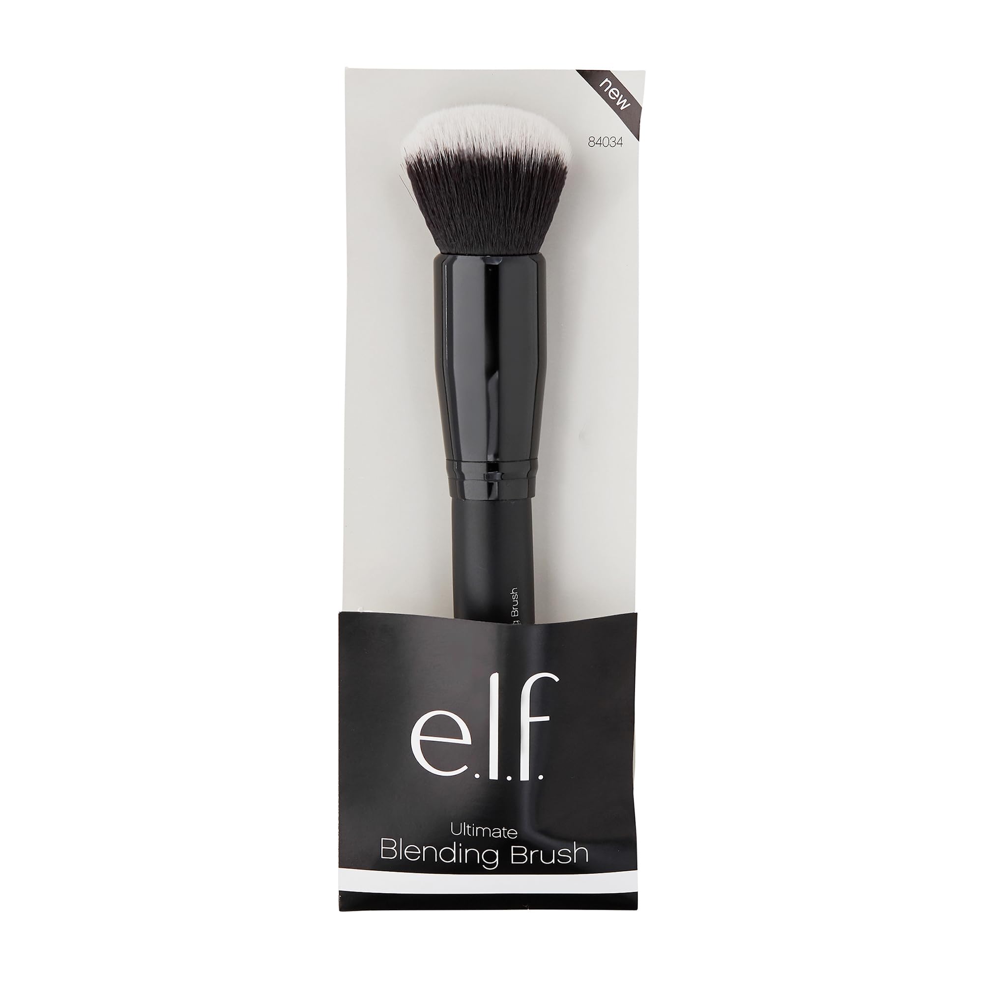Brocha e.l.f. Ultimate Blending: perfecta para la aplicación de base en contornos.
