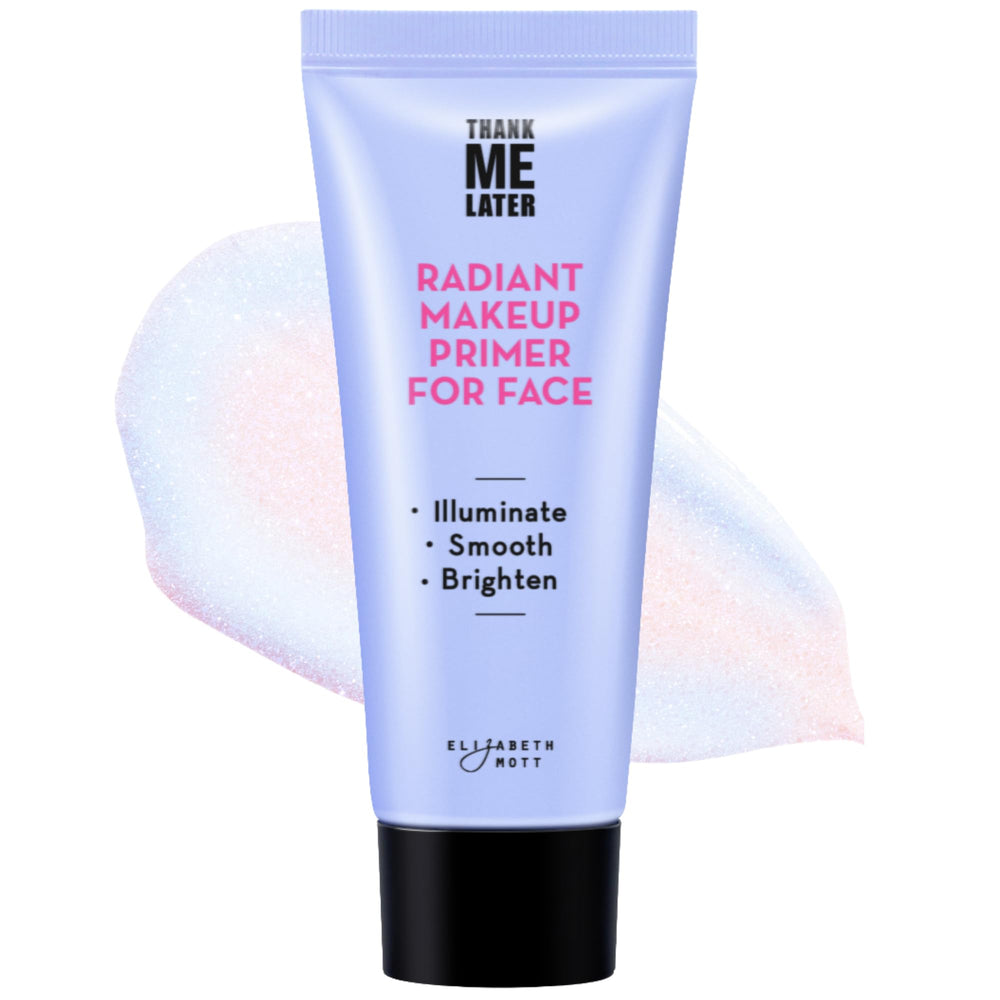 Elizabeth Mott Thank Me Later en botella iluminadora para brillo suave.