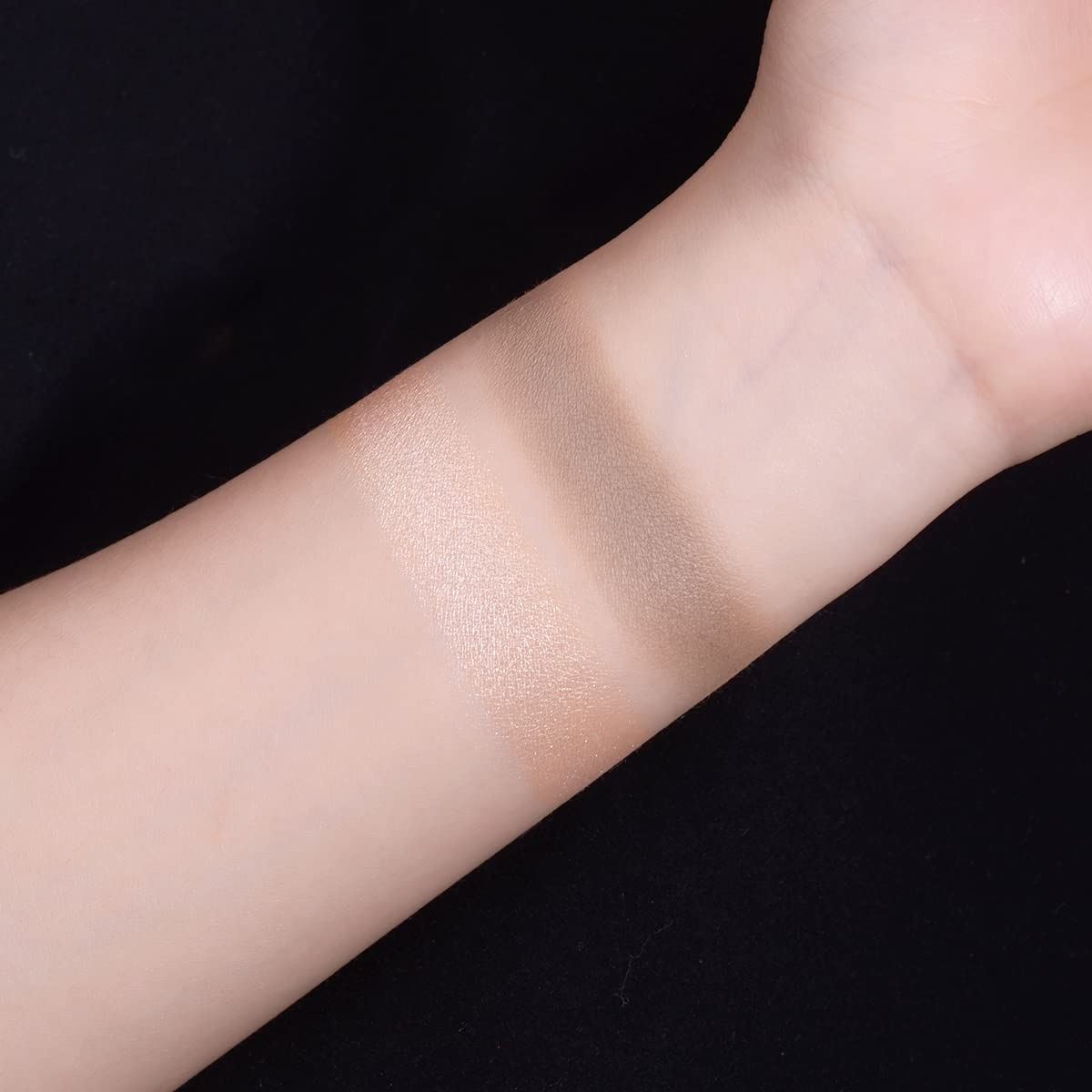 ELLESY contorno compacto, definición sutil para rasgos faciales