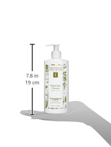 Espuma suave de Eminence Bright Skin Cleanser para piel limpia y luminosa.