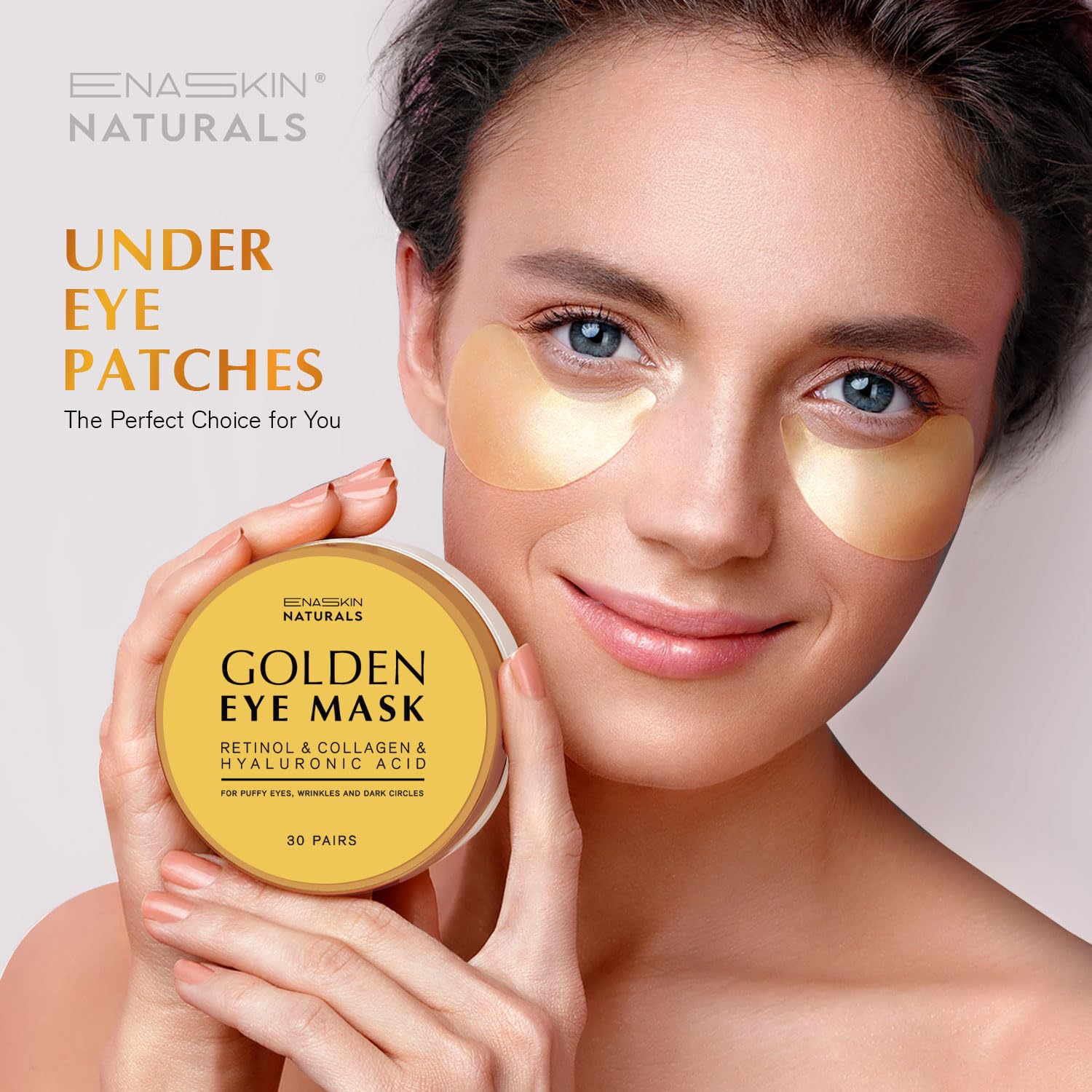 Aplicación fácil y cómoda con parches Enaskin Naturals para ojos cansados.