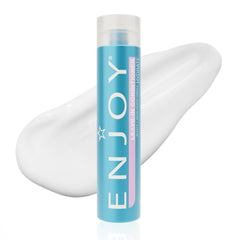 Enjoy Hydrate Soin sans rinçage, flacon visible, hydrate légèrement les cheveux.