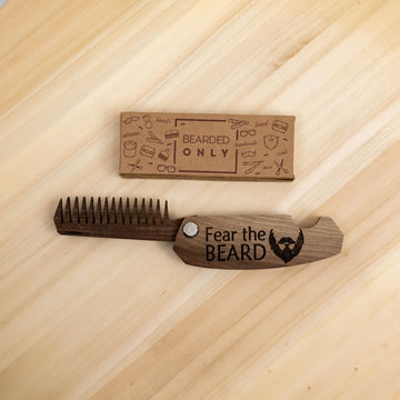 Enjoy The Wood: peine compacto para barba que se adapta a la rutina diaria.
