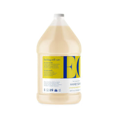 Mezcla herbal de aloe, caléndula y manzanilla cuida la piel de forma natural.